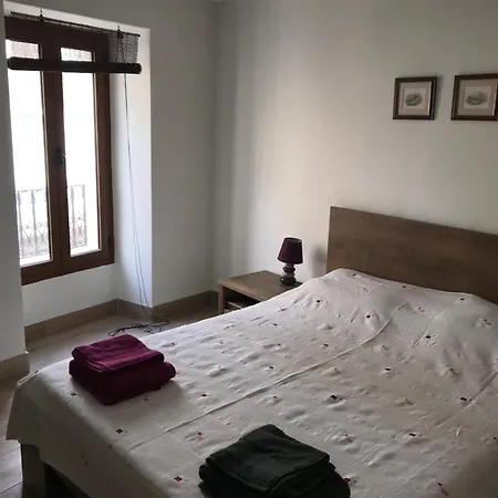 Centrally Located Two Bedroom Apartment El Perello (Catalonia)