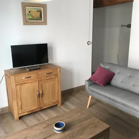 Centrally Located Two Bedroom *