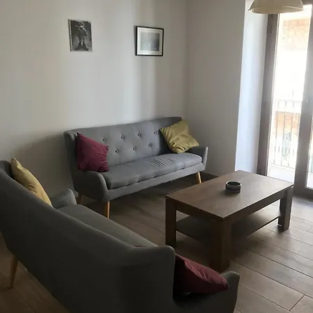 Centrally Located Two Bedroom * El Perello (Catalonia)