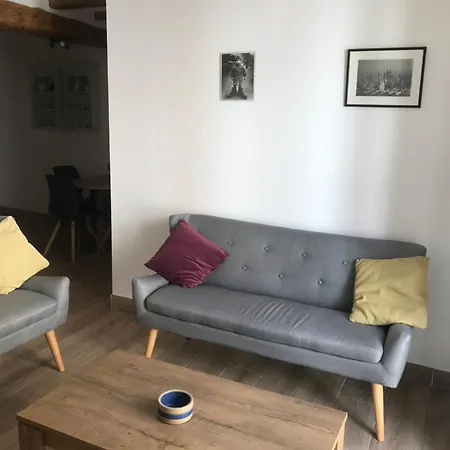 Apartment Centrally Located Two Bedroom El Perello (Catalonia)